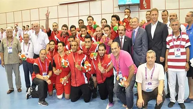 Altın Madalyanın Sahipleri