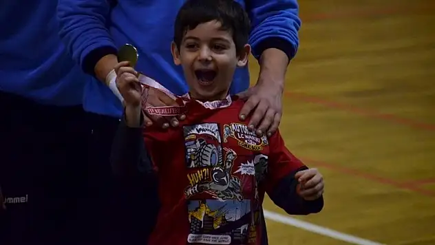 Anadolu Yıldızları Yarı Final Grubu İzmir