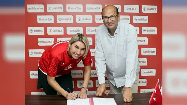 Anastasia Savaş İzmir BŞB’de