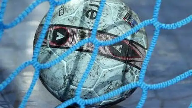 Antalyaspor-Beşiktaş Maçında Yüksek Tansiyon