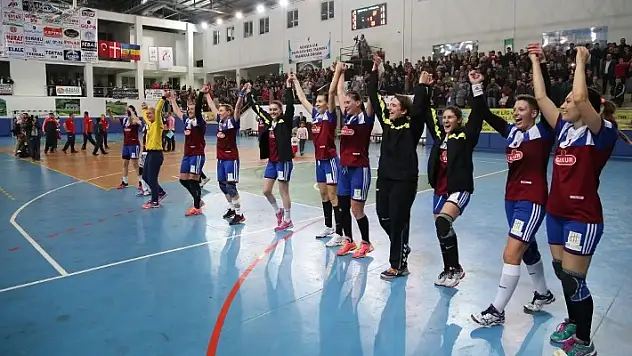 Ardeşen GSK kendi evinde 4 sayı farkla galip