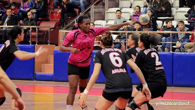 Artsam Koleji SK’dan “Özel” galibiyet