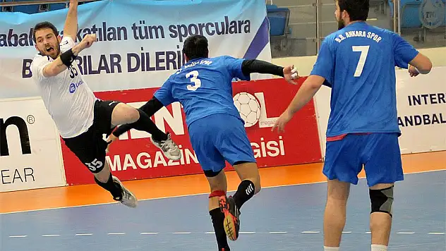 B.B Ankaraspor Başladı , İl Özel İdare Bitirdi