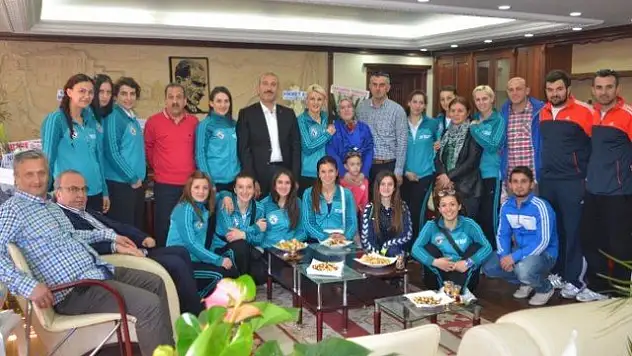 Başkan Gültekin , Ardeşen Gsk Ekibini Ağırladı