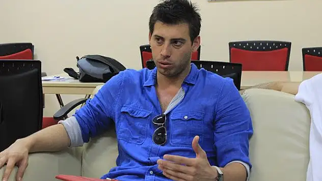 Berk Karahan: “Alnımızın Akıyla Çıkacağız”