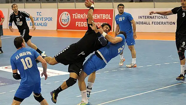 Beşiktaş 22-15 BB Ankaraspor