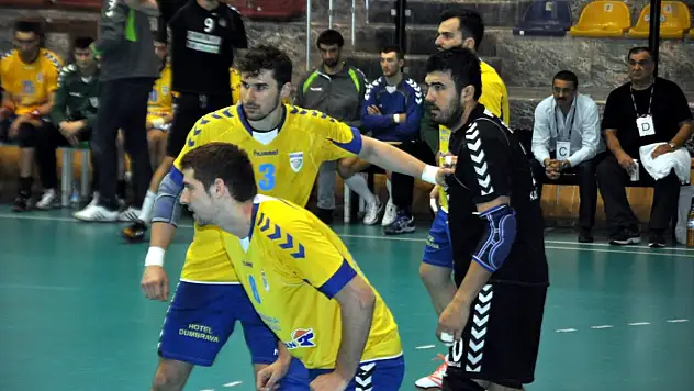 Beşiktaş, Bacau’dan Rövanşı Aldı: 25-23