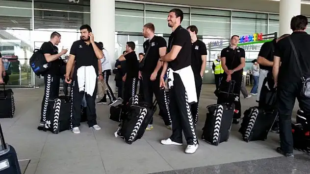 Beşiktaş İzmir’de