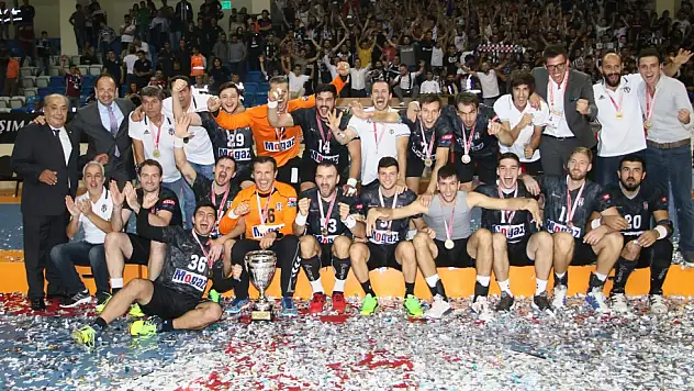 Beşiktaş Süper Kupa’yı 12. kez kazandı