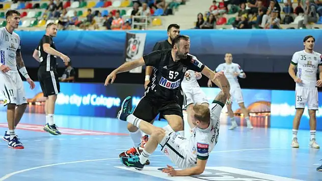 Beşiktaş Mogaz üçüncü maçına çıkıyor