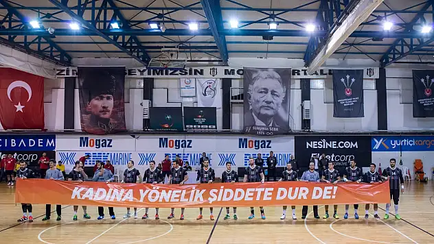 Beşiktaş Mogaz’dan anlamlı pankart