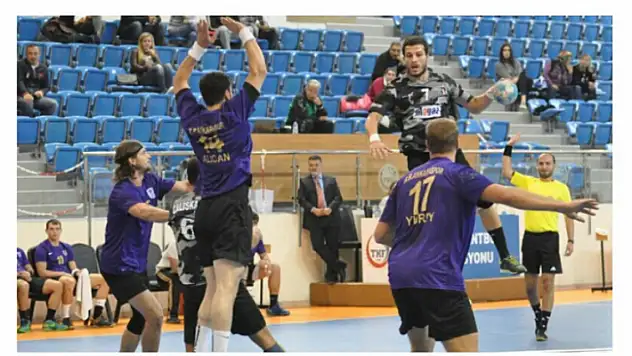 Bş. Bld. Ankaraspor:30 Beşiktaş Mogaz:27