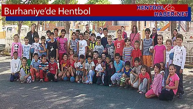 Burhaniye’de Hentbol Gelişiyor