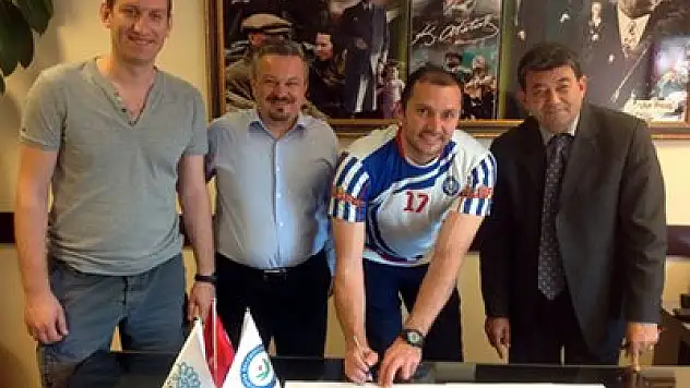 Bursa’da Transferler Devam Ediyor