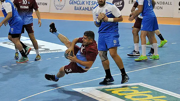 Büyükşehir Belediyesi Ankaraspor: 35 – Trabzonspor: 27