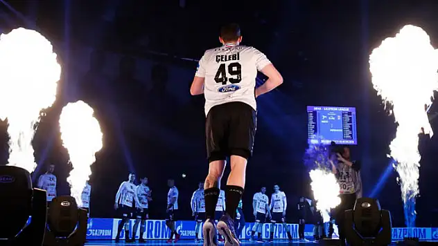 Can Çelebi’den özel proje