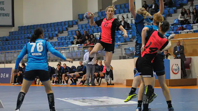 “Çok zevk aldığım, çok çok zevkle izlediğim bir maç”