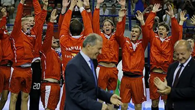 Danimarka Zafere Ulaştı