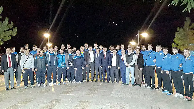 Derbi öncesi dostluk mesajları