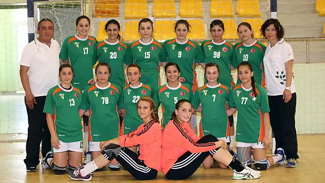 Doğa Kolejleri finallerde