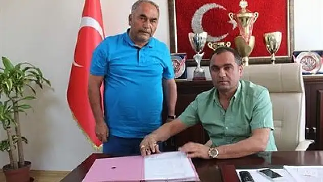 Doğan Ardahanlı’dan İki Yıllık İmza