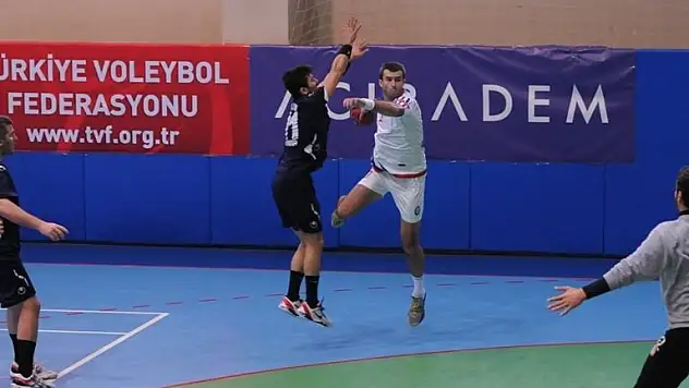 Düelloyu 30-29 Nilüfer Kazandı