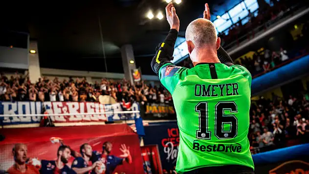 Efsane isim veda etti