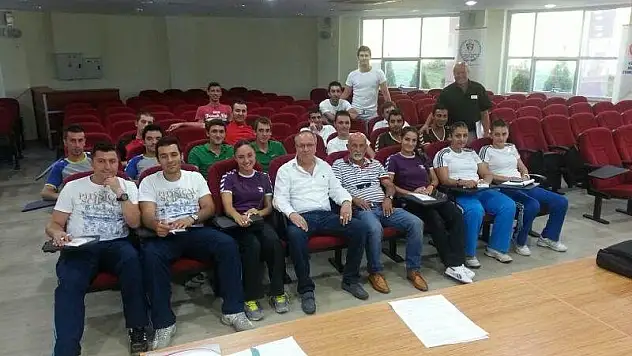 Elit Genç Hakemler Eğitimde