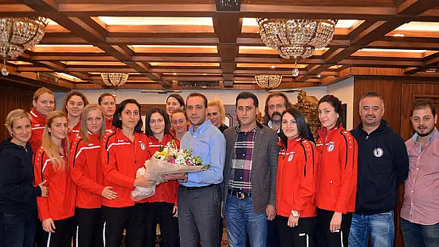 Emre Aksoy’a anlamlı ziyaret