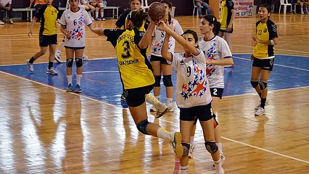 Erkek ve Bayan Finalinin Adı Belli Oldu