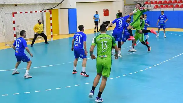 Fatih Çalkamış ile Mehmet Demirezen’in açıklamaları