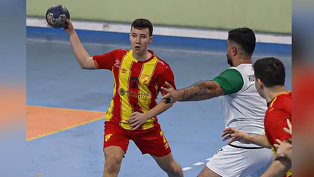 Göztepe hentbolda zirveyi bırakmıyor: Namağlup liderlik devam ediyor