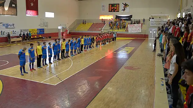 Göztepe ile Maliye Milli Piyango gergin başladı