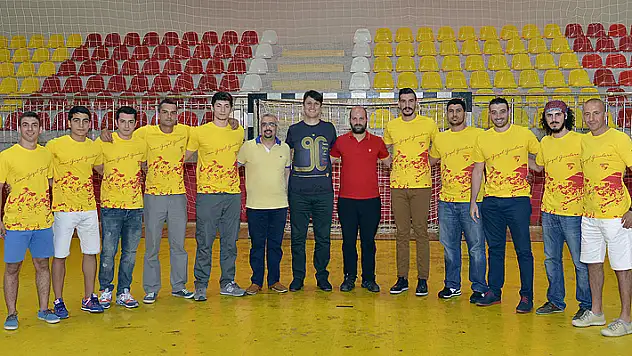 Göztepe’de imza şov