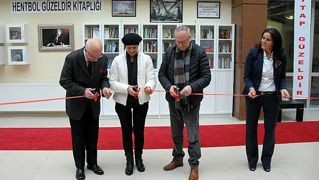 “Hentbol Güzeldir Kitaplığı”nın açılışı yapıldı