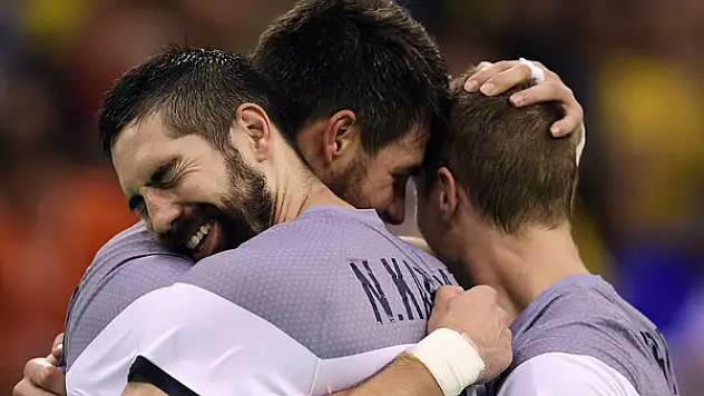 Hentbol nihayet Hürriyet’te!