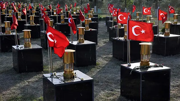 Hentbolcular 301 Madencinin huzurunda