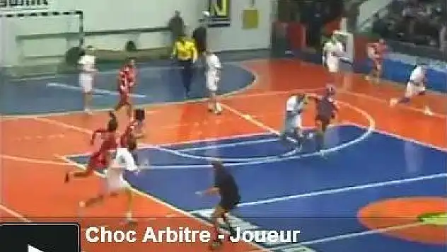 Hentbol’de Hakemin Şanssızlığı