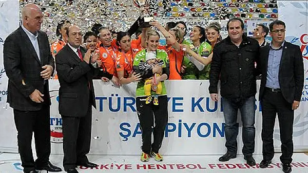 Hentbolun En İyisi Muratpaşa Belediyesi