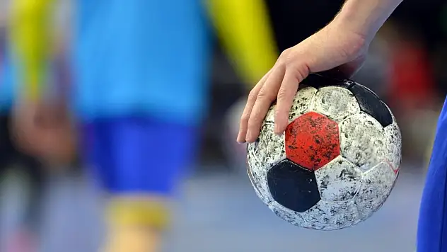 Hentbolun Kız Kardeşleri