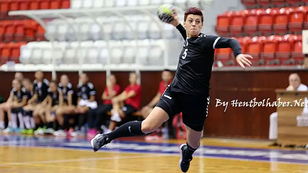 İkinci günde Üsküdar ve Polatlı Belediyesi galip