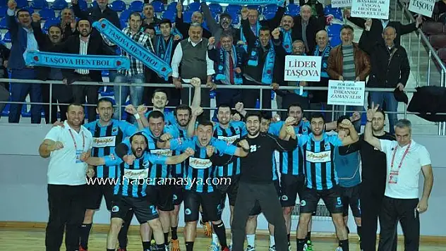 İlk sezonunda düşer dediler ama Taşova yarı finalde!