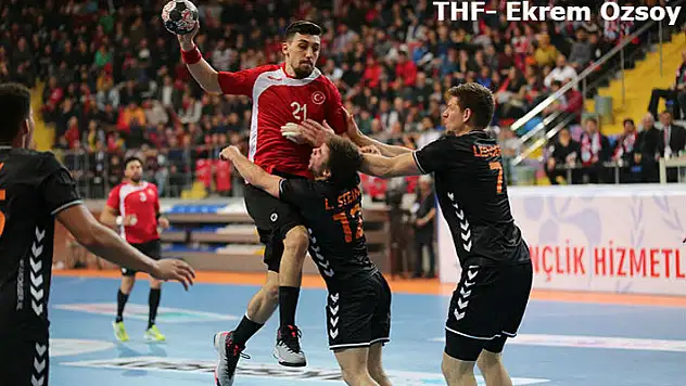 İspanya’dan Türkiye’ye veto!