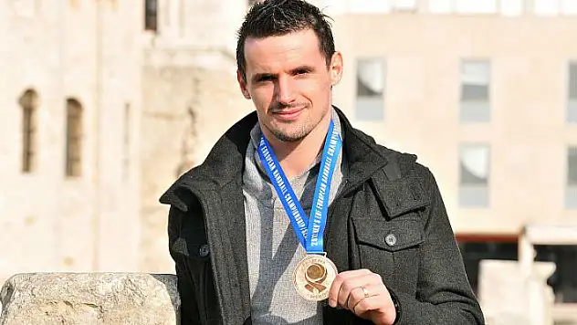 Ivan Nincevic baba oldu