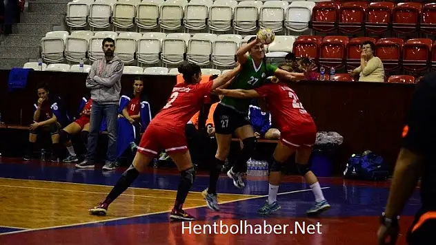 İzmir BŞB kendi evinde galip