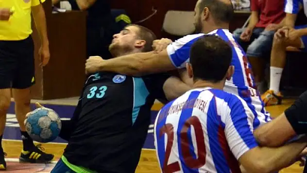 İZMİR BŞB:30 RAİNBOW:29