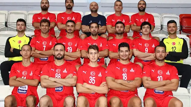 İzmir Büyükşehir Tur peşinde