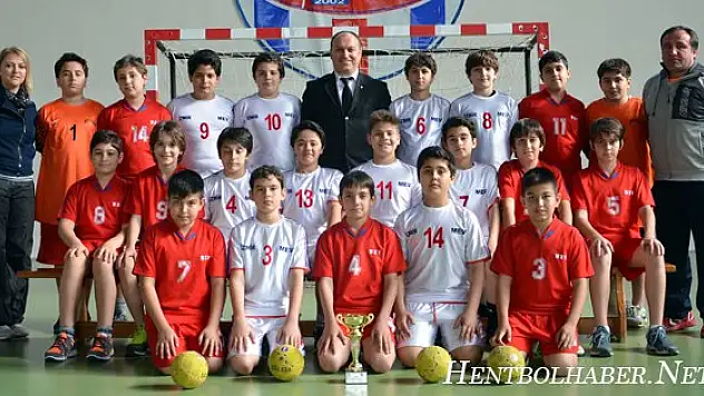 İzmir Mev Finallere Hazır