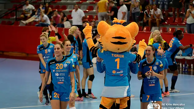 Krim 󈬅” farkla yine devler liginde!