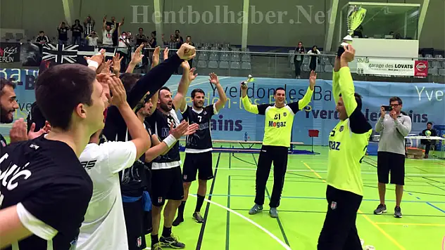 Lovats Cup 2015’de şampiyon Beşiktaş Mogaz